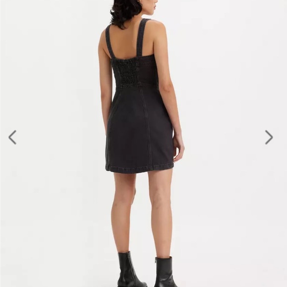Levi’s Drea Denim Dress - Picture 3 of 7